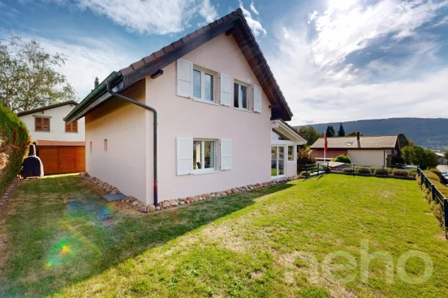 5.5 Zimmer Einfamilienhaus in Fontaines NE – Foto 2 von 12