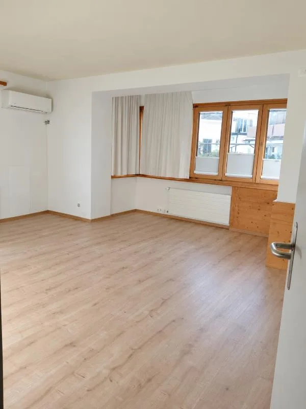 Rüti: 4-room apartment on the high ground floor