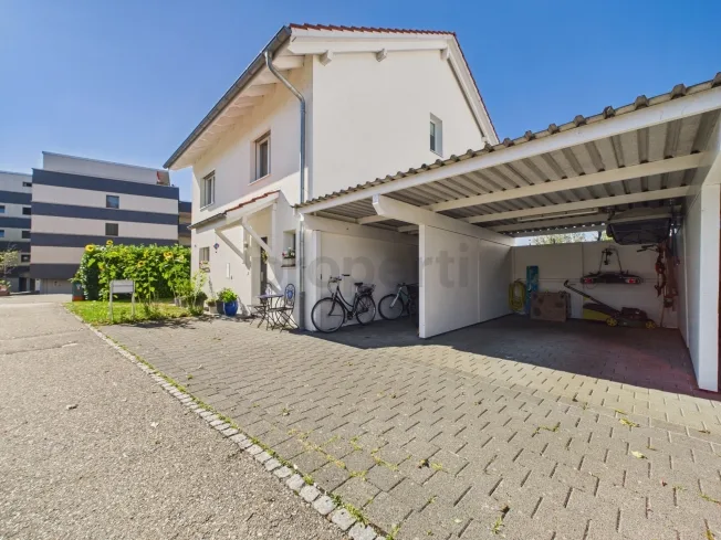 8 Zimmer Einfamilienhaus in Wangen SO – Foto 1 von 27