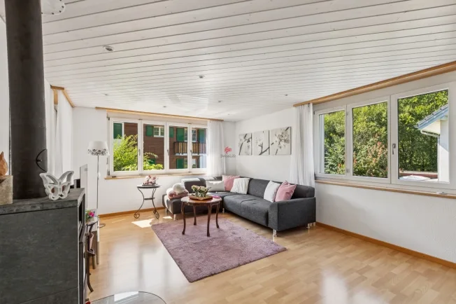 6.5 Zimmer Einfamilienhaus in Bürglen UR – Foto 5 von 9