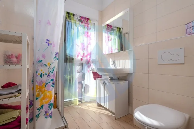 5.5 Zimmer Einfamilienhaus in Ollon – Foto 9 von 13