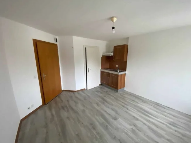 1 Zimmer Wohnung in Agiez | UrbanHome