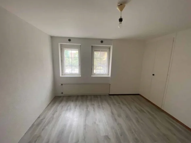 1 Zimmer Wohnung in Agiez | UrbanHome