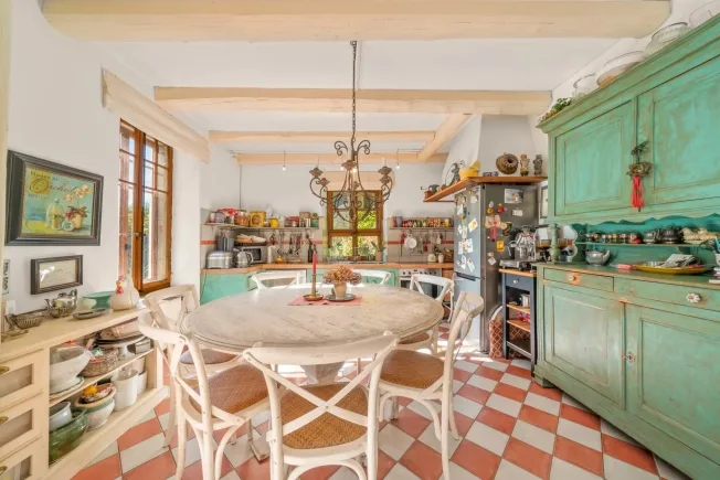 8 Zimmer Einfamilienhaus in Essertines-sur-Rolle – foto 12 di 18