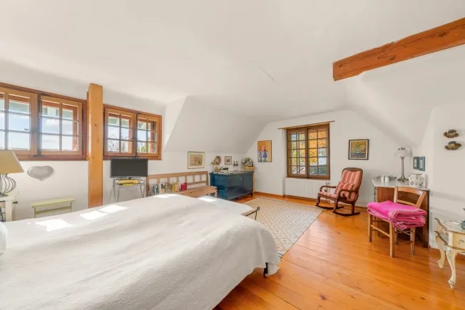 8 Zimmer Einfamilienhaus in Essertines-sur-Rolle – foto 13 di 18