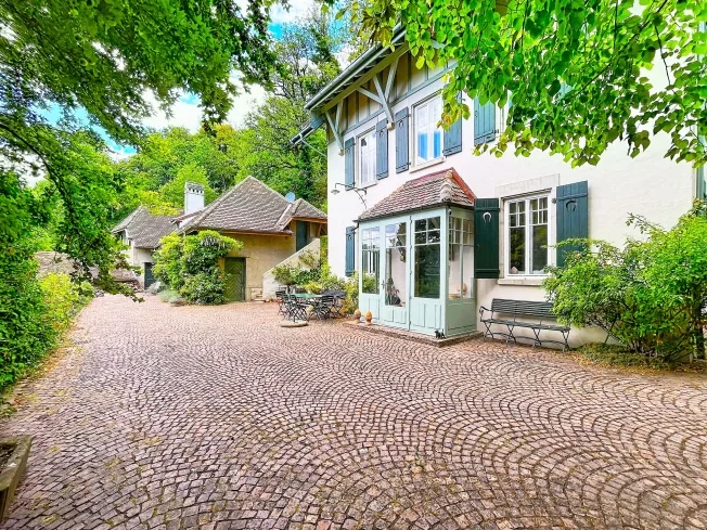 8 Zimmer Einfamilienhaus in Essertines-sur-Rolle – foto 14 di 18