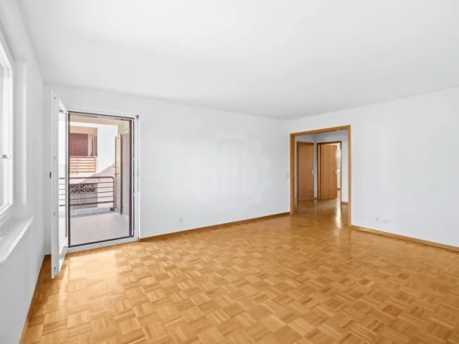 3.5 Zimmer Wohnung in Givrins – photo 3 sur 8
