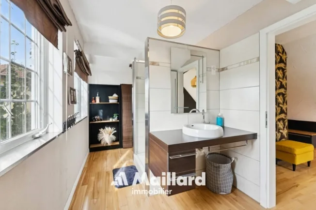 7.5 Zimmer Einfamilienhaus in Lussy – photo 12 sur 14