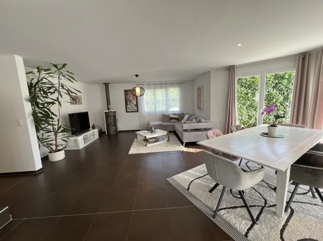 5.5 Zimmer Einfamilienhaus in Nierlet-les-Bois – foto 4 di 15