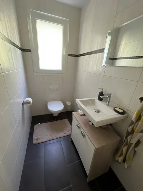 5.5 Zimmer Einfamilienhaus in Nierlet-les-Bois – foto 10 di 15