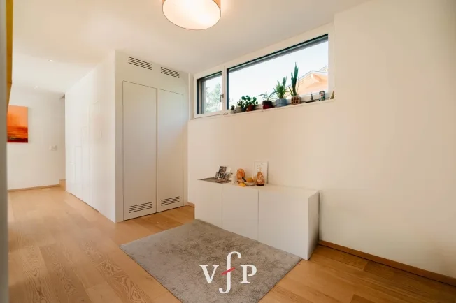 4.5 Zimmer Einfamilienhaus in Chemin – Foto 11 von 13