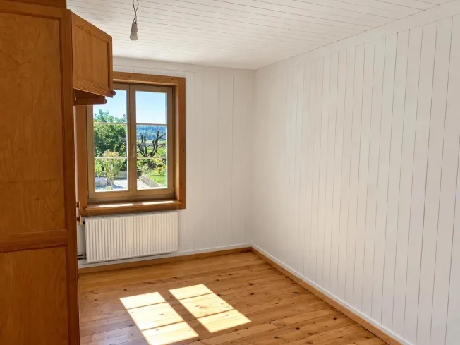 6 Zimmer Einfamilienhaus in Diesse – photo 20 of 20