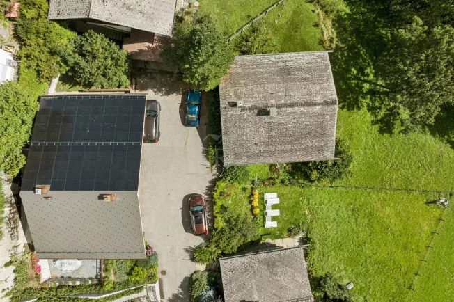 6.5 Zimmer Chalet in Lauenen BE – photo 2 of 20