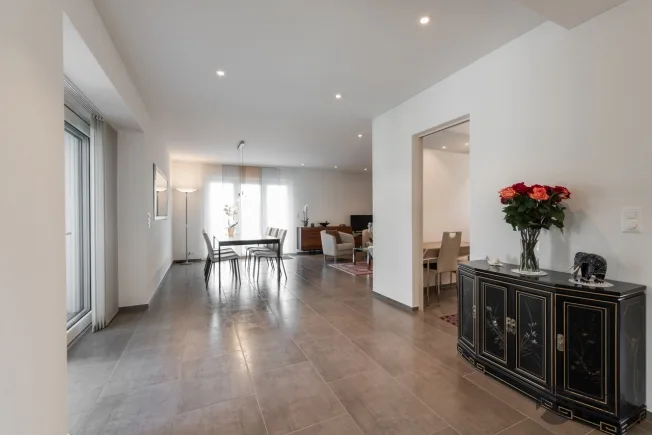 6.5 Zimmer Einfamilienhaus in Rothrist – Foto 2 von 16