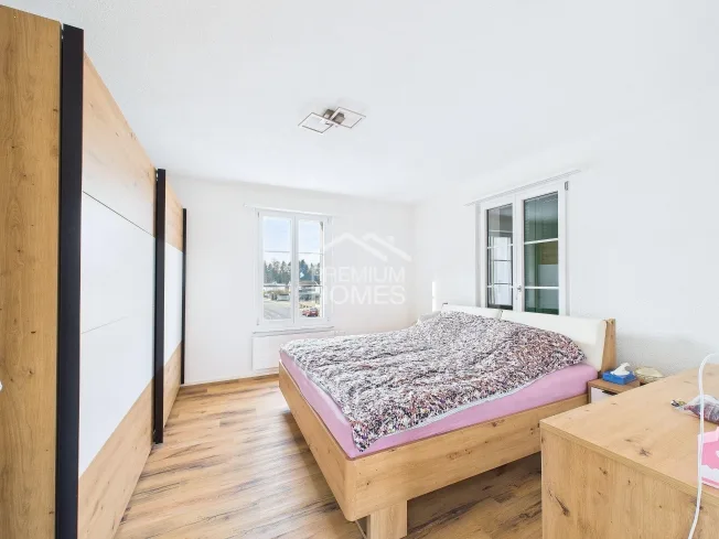 9.5 Zimmer Einfamilienhaus in Bützberg – Foto 6 von 6