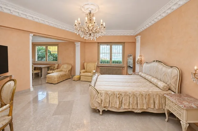 6 Zimmer Villa in Bissone – Foto 14 von 20