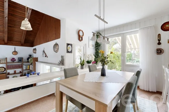 5.5 Zimmer Einfamilienhaus in Rorbas – Foto 2 von 10
