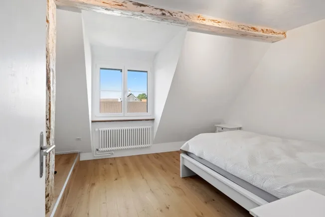 7 Zimmer Reihenfamilienhaus in Wilchingen – foto 7 di 13