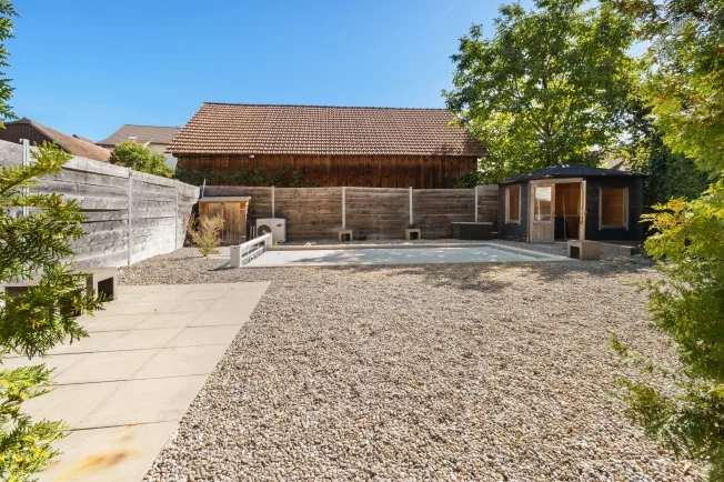 7 Zimmer Reihenfamilienhaus in Wilchingen – foto 12 di 13