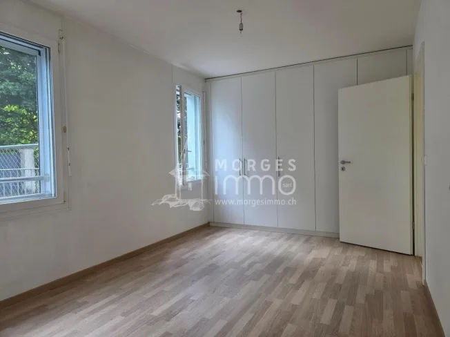 5.5 Zimmer Wohnung in Crassier – photo 8 of 11