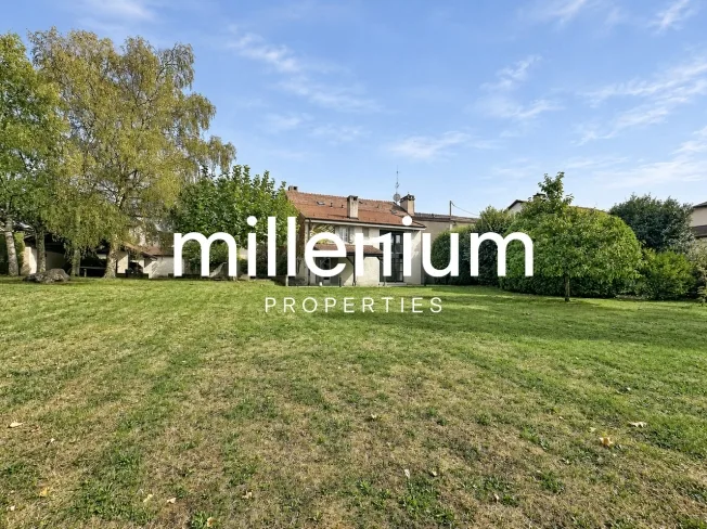12 Zimmer Einfamilienhaus in Vésenaz – Foto 2 von 13