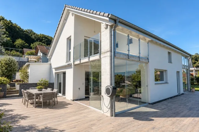 5.5 Zimmer Einfamilienhaus in Villeneuve FR – Foto 12 von 16