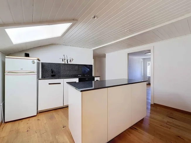 UN APPARTEMENT DE CHARME SUR LES HAUTEURS DE MONTREUX – Foto 16 von 20