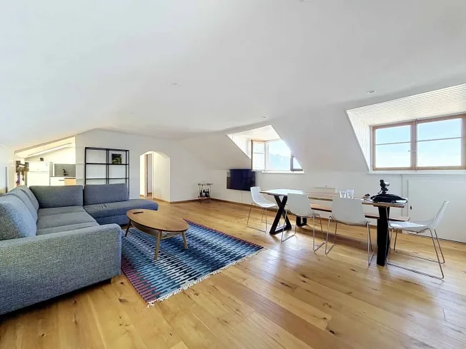 UN APPARTEMENT DE CHARME SUR LES HAUTEURS DE MONTREUX – Foto 13 von 20