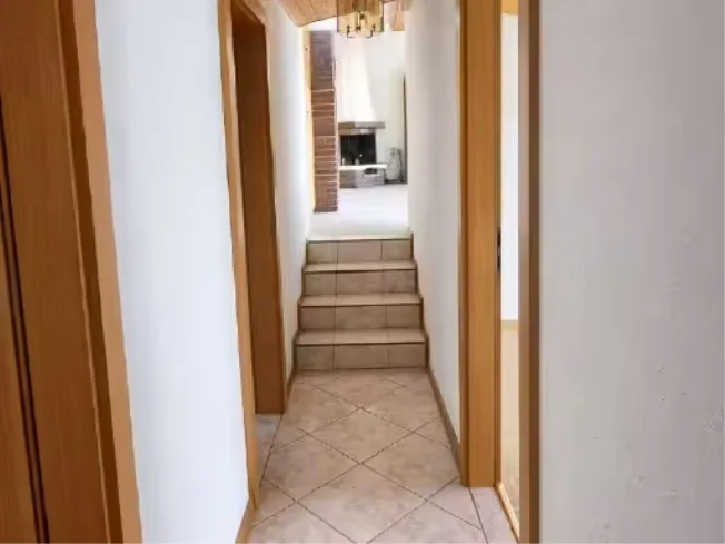6.5 Zimmer Einfamilienhaus in Arosio – Foto 5 von 8