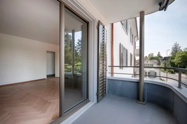 3 Zimmer Wohnung in Küsnacht ZH – photo 2 sur 6