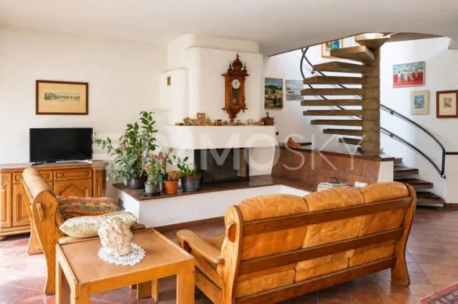 5.5 Zimmer Einfamilienhaus in Melano – Foto 2 von 9