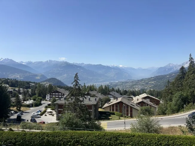 2.5 Zimmer Wohnung in Crans-Montana – Foto 2 von 12