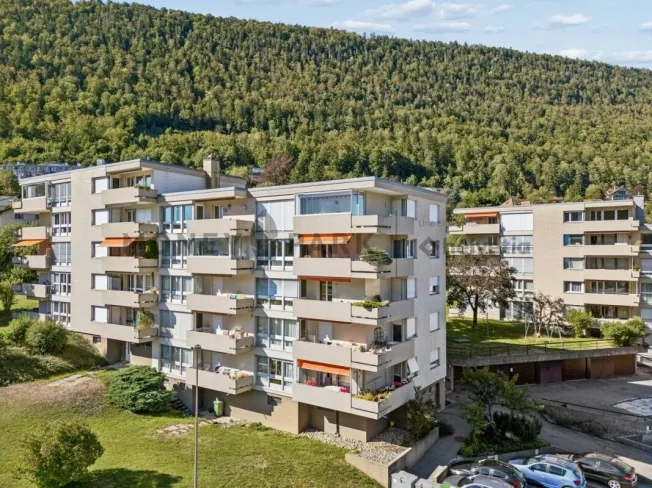 5.5 Zimmer Wohnung in St-Imier – Foto 2 von 13