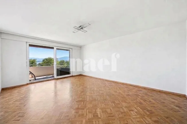 Spacieux appartement familial en étage élevé – photo 6 of 12
