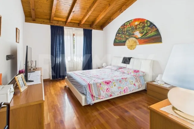 10 Zimmer Einfamilienhaus in Taverne – Foto 11 von 14