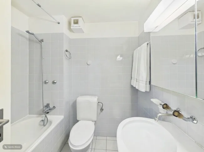 Maisonette-Traum auf zwei Ebenen: Renoviert mit Fussbodenheizung, Balkone und Einstellhallenplatz – photo 8 sur 24