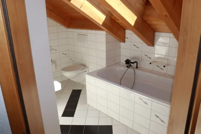 4.5 Zimmer Einfamilienhaus in Visperterminen – foto 11 di 19