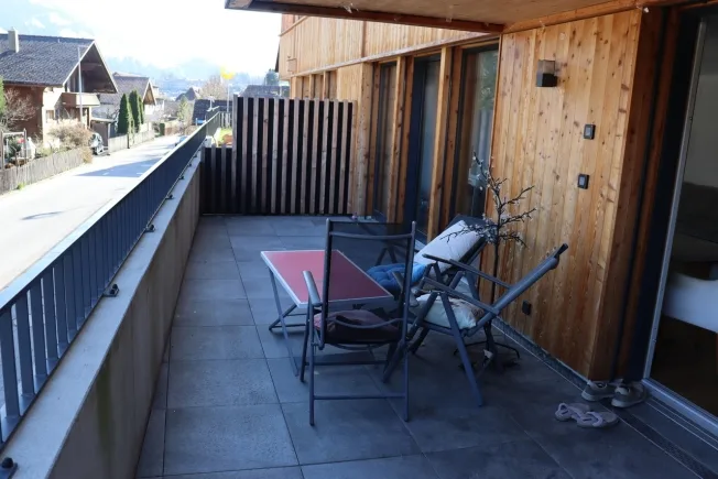Exclusive 3.5-room apartment incl. 2 parking spaces – photo 11 of 12