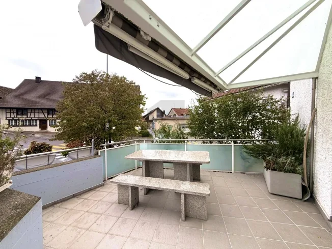 3.5 Zimmer Dachwohnung in Dielsdorf – Foto 3 von 11