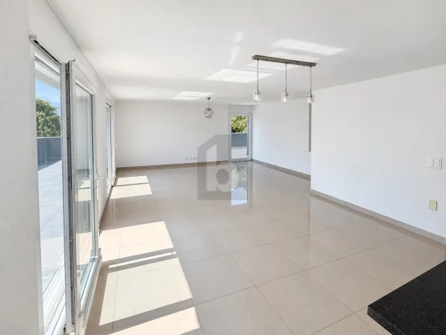 4.5 Zimmer Attikawohnung in Vétroz – Foto 2 von 9