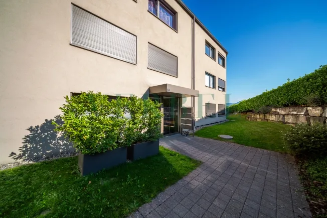 Duplex en attique avec vue exceptionnelle sur lac et montagnes – photo 37 sur 39