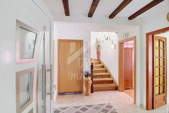 Bella villa 5.5 p + grande giardino d'inverno – foto 4 di 14