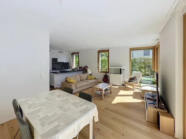 5.5 Zimmer Villa in Lausanne – Foto 2 von 13