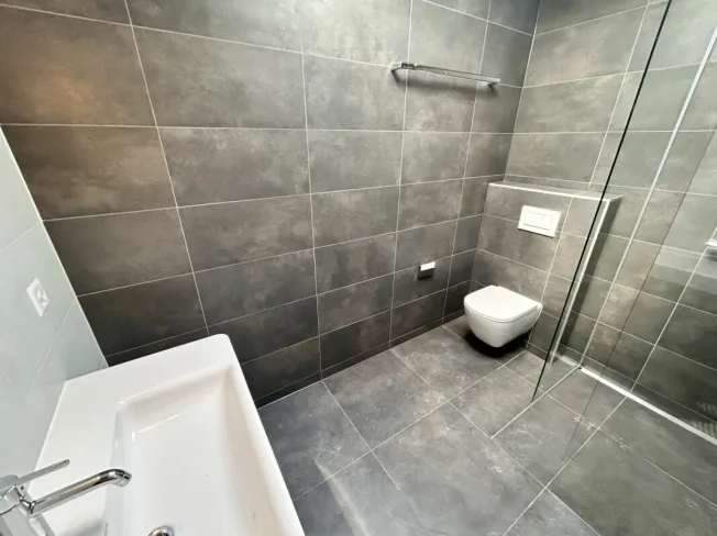 4.5 Zimmer Attikawohnung in Lutry – foto 8 di 10