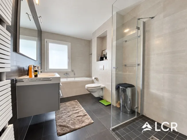 Magnifique appartement meublé de 4,5 pièces - Terrasse - Vue lac – photo 8 of 12