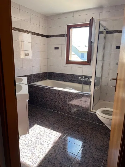 5.5 Zimmer Villa in Vinzel – foto 6 di 6