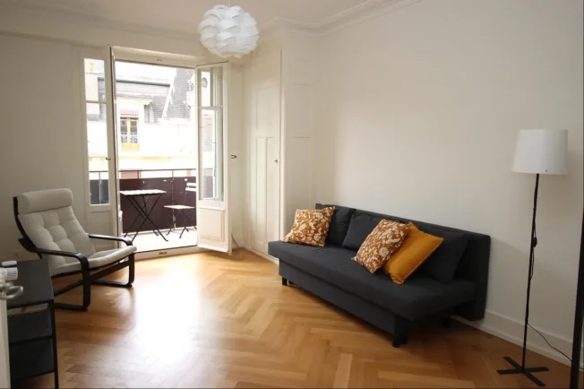 3 Zimmer möbl. Wohnobjekt in Genève – foto 3 di 4