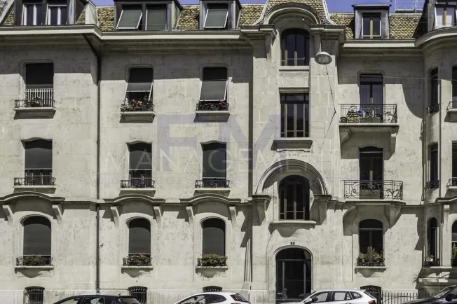 2 Zimmer möbl. Wohnobjekt in Genève – photo 6 sur 6