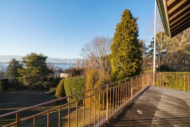 Beau duplex meublé avec accès et vue panoramique sur le lac – foto 7 di 8