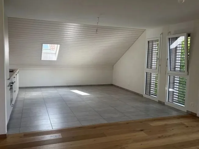 4.5 Zimmer Wohnung in Chavannes-les-Forts – Foto 2 von 7